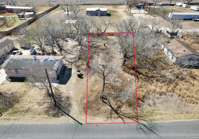 Homes for sale in Elmendorf, TX | 18829 Lagloria Rd, Elmendorf, TX 78112 | MLS# 1945402