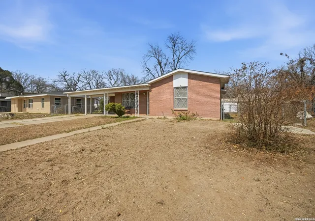 Photo 3 of Single family home for sale at 1619 Kendalia, San Antonio, TX 78224 | MLS# 1945404 | Listing updated on 2026-04-25