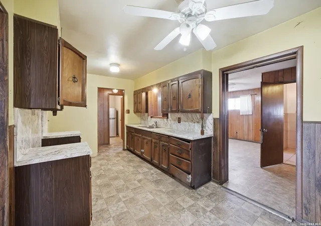 Photo 4 of Single family home for sale at 1619 Kendalia, San Antonio, TX 78224 | MLS# 1945404 | Listing updated on 2026-04-25