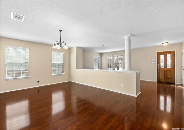 Photo 4 of Sale Pending at 16734 Basin Oak, San Antonio, TX 78247 | MLS# 1945407 | Listing updated on 2026-04-06