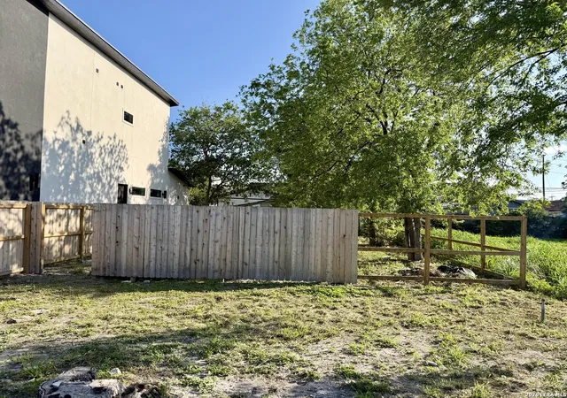 Photo 3 of Land for sale at 234 Cassiano, San Antonio, TX 78204 | MLS# 1945439 | Listing updated on 2026-07-03