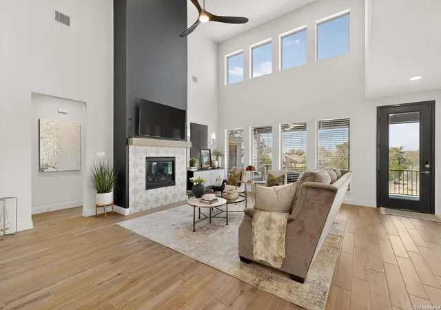 5th image of 747 Alta Circle, New Braunfels, TX 78132 | MLS# 1945468