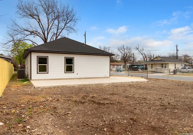 Homes for sale in San Antonio, TX | 202 Segura, San Antonio, TX 78237 | MLS# 1945538