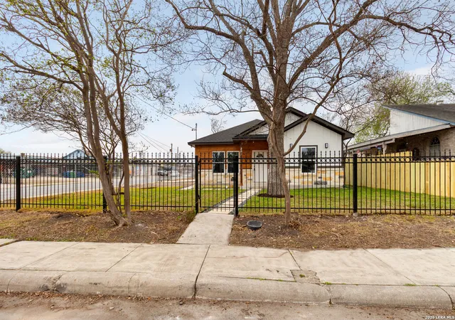 Homes for sale in San Antonio, TX | 202 Segura, San Antonio, TX 78237 | MLS# 1945538