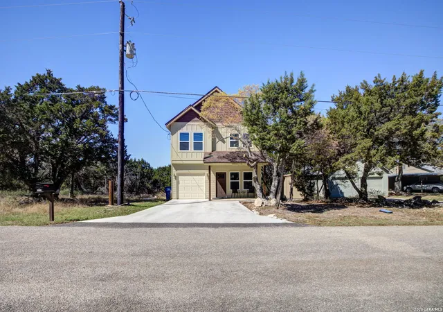 Photo 1 of Single family home for sale at 1577 Whispering Hills, Canyon Lake, TX 78133 | MLS# 1945554 | Listing updated on 2026-09-16