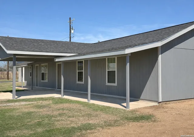 2nd image of 316 N Welhausen, Poth, TX 78147 | MLS# 1945668
