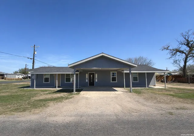 1st image of 316 N Welhausen, Poth, TX 78147 | MLS# 1945668