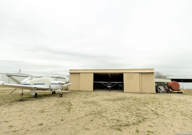 2nd image of 120 Vagabond, Marion, TX 78124 | MLS# 1945738