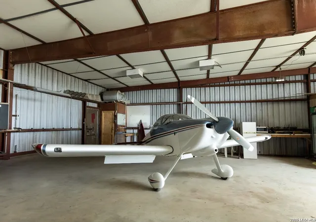 1st image of 120 Vagabond, Marion, TX 78124 | MLS# 1945738