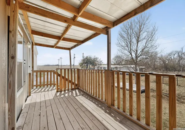 5th image of 2002 W Ditto, Poteet, TX 78065 | MLS# 1945748