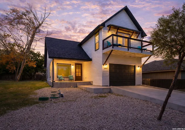 Photo 1 of Single family home for sale at 2061 Robin Hood, Canyon Lake, TX 78133 | MLS# 1945750 | Listing updated on 2026-05-06