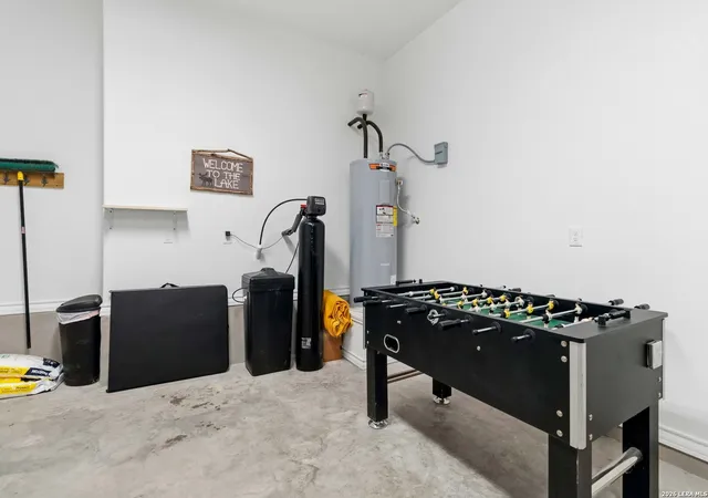 Photo 30 of Single family home for sale at 2061 Robin Hood, Canyon Lake, TX 78133 | MLS# 1945750 | Listing updated on 2026-05-06
