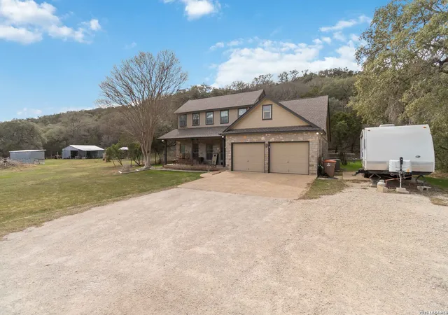 Photo 3 of Sale Pending at 9238 N Point Dr, San Antonio, TX 78266 | MLS# 1945762 | Listing updated on 2026-03-22