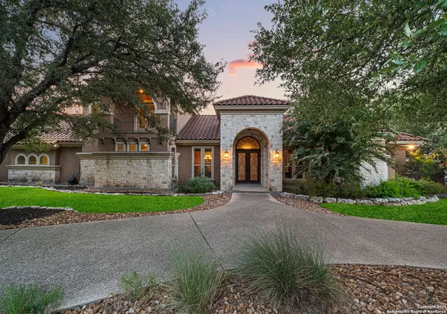 Photo 2 of Single family home for sale at 7607 Sky Loop, San Antonio, TX 78266 | MLS# 1945785 | Listing updated on 2026-09-07