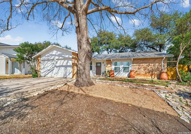 Photo 3 of Sale Pending at 1202 Silverway, San Antonio, TX 78251 | MLS# 1945820 | Listing updated on 2026-04-22