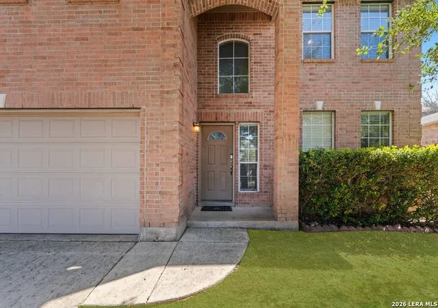 Photo 3 of Sale Pending at 1946 Upton Village, San Antonio, TX 78260 | MLS# 1945833 | Listing updated on 2026-03-31