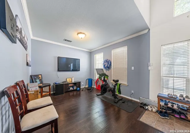 Photo 4 of Sale Pending at 1946 Upton Village, San Antonio, TX 78260 | MLS# 1945833 | Listing updated on 2026-03-31