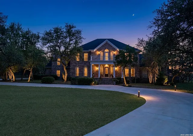 1st image of 2327 Estate Gate Dr, San Antonio, TX 78260 | MLS# 1945864