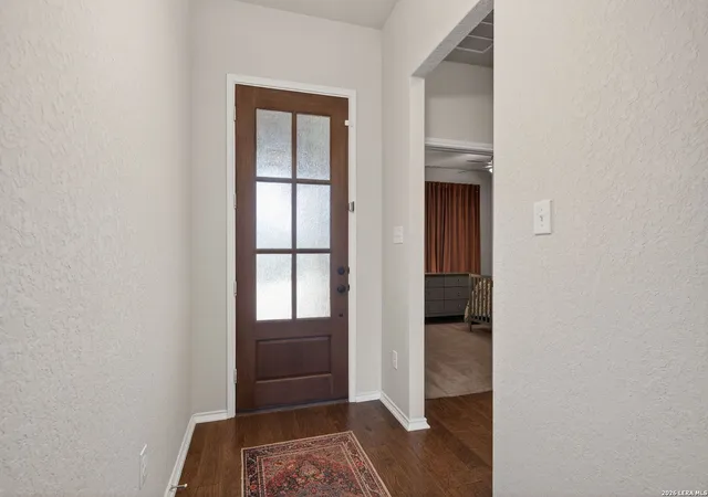 Photo 3 of Sale Pending at 833 Silver Fox, Cibolo, TX 78108 | MLS# 1945967 | Listing updated on 2026-03-24