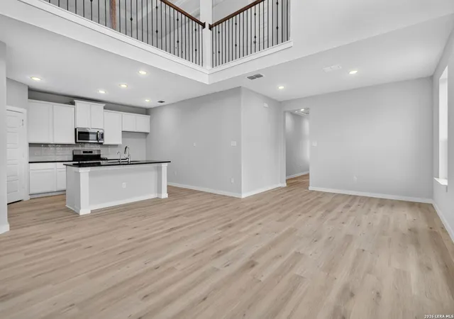 4th image of 16435 Ginger Crossing, Elmendorf, TX 78112 | MLS# 1945975