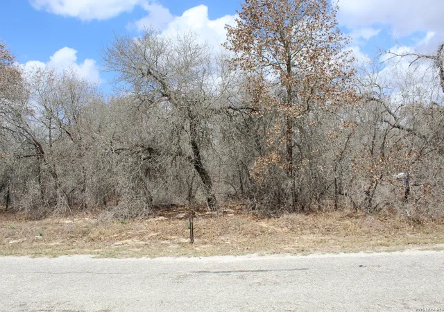 Photo 2 of Land for sale at 290 Spur Ridge, San Antonio, TX 78064 | MLS# 1945982 | Listing updated on 2026-05-19
