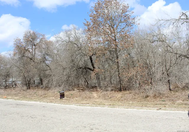 Photo 3 of Land for sale at 290 Spur Ridge, San Antonio, TX 78064 | MLS# 1945982 | Listing updated on 2026-05-19