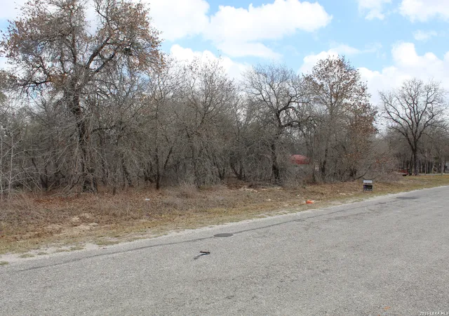 Photo 3 of Land for sale at 290 Spur Ridge, San Antonio, TX 78064 | MLS# 1945982 | Listing updated on 2026-05-19