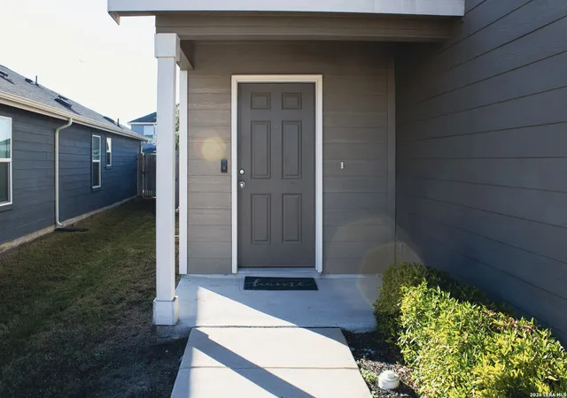 Photo 3 of Single family home for sale at 5819 Rolling Glen, San Antonio, TX 78218 | MLS# 1945992 | Listing updated on 2026-03-15