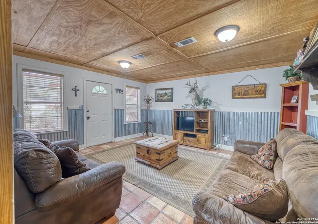 5th image of 711 Mariposa Avenue, Concan, TX 78801 | MLS# 1946007
