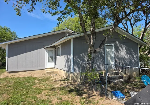 Photo 4 of Multi family home for sale at 918 Hampton, San Antonio, TX 78220 | MLS# 1946039 | Listing updated on 2026-09-07