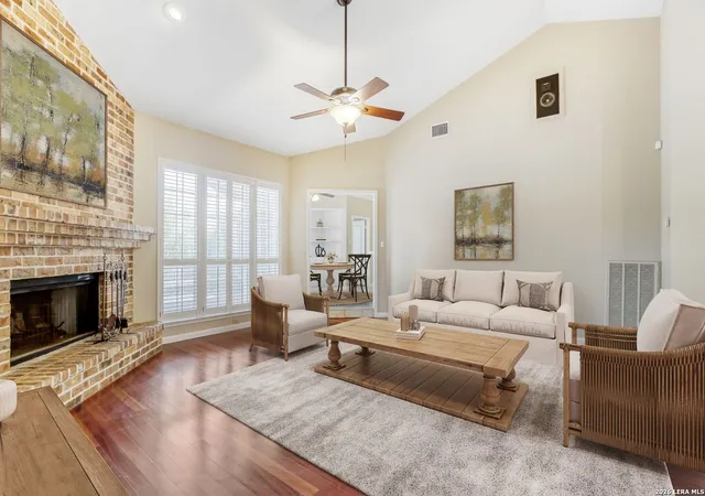Photo 4 of Sale Pending at 15674 Robin Ridge, San Antonio, TX 78248 | MLS# 1946044 | Listing updated on 2026-03-28