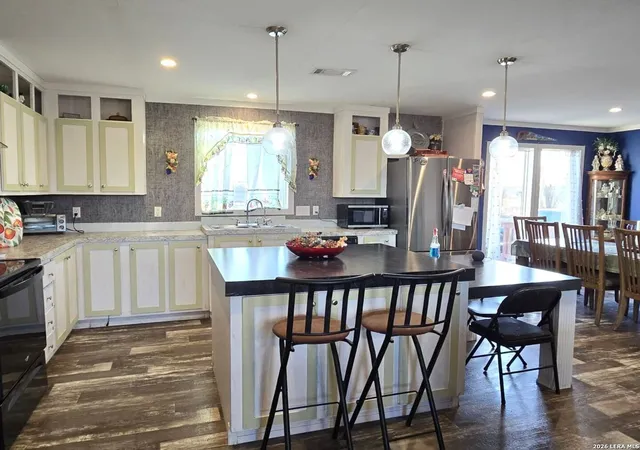 4th image of 250 County Road 4631, Hondo, TX 78861 | MLS# 1946060