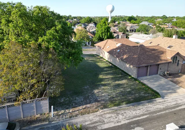 11th image of 5906 Brook Fls, Windcrest, TX 78239 | MLS# 1946070