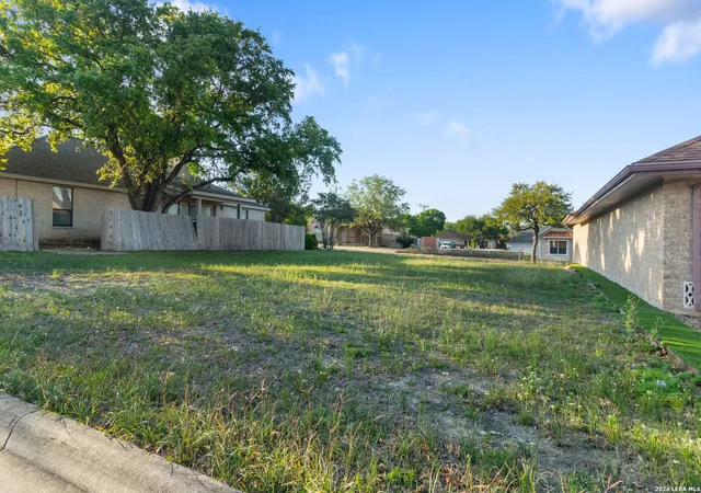 4th image of 5906 Brook Fls, Windcrest, TX 78239 | MLS# 1946070