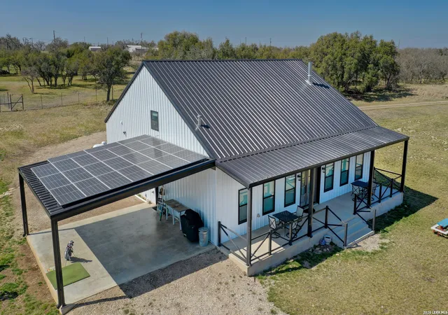 Photo 2 of Single family home for sale at 110 Scott Branch, Harper, TX 78631 | MLS# 1946095 | Listing updated on 2026-03-28
