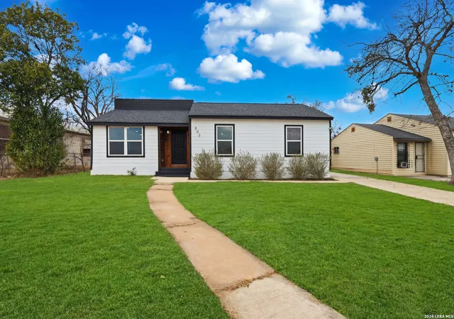 Photo 2 of Sale Pending at 803 Fresno, San Antonio, TX 78212 | MLS# 1946098 | Listing updated on 2026-05-04