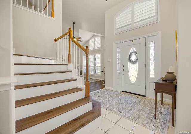 Photo 3 of Single family home for sale at 17415 Shady Canyon, San Antonio, TX 78248 | MLS# 1946161 | Listing updated on 2026-04-24