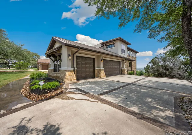 Photo 2 of Single family home for sale at 1078 Star Ridge, Spring Branch, TX 78070 | MLS# 1946187 | Listing updated on 2026-09-11