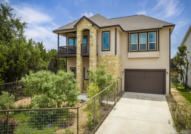 Photo 4 of Single family home for sale at 618 Wagon Wheel, Canyon Lake, TX 78133 | MLS# 1946204 | Listing updated on 2026-03-16