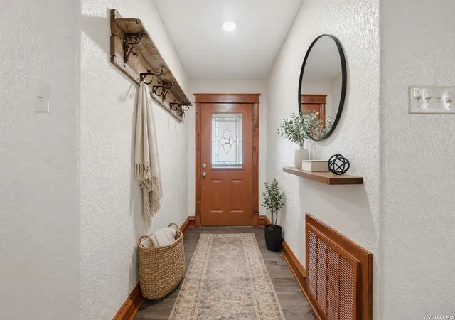 Photo 3 of Sale Pending at 231 Bluebonnet Ln, San Antonio, TX 78223 | MLS# 1946223 | Listing updated on 2026-03-19