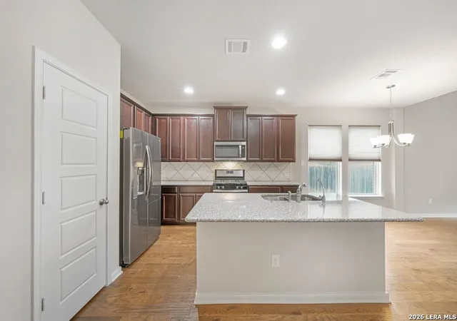 Photo 3 of Single family home for sale at 11623 Bricewood Vw, Helotes, TX 78254 | MLS# 1946229 | Listing updated on 2026-08-27