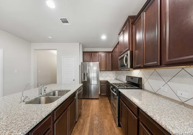 Photo 3 of Single family home for sale at 11623 Bricewood Vw, Helotes, TX 78254 | MLS# 1946229 | Listing updated on 2026-08-27