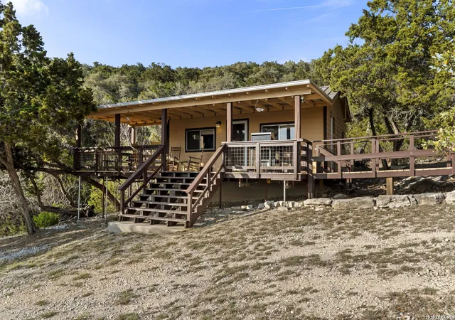 2nd image of 1597 Pipe Springs, Lakehills, TX 78063 | MLS# 1946252