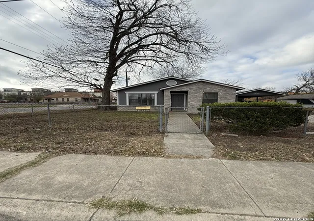 Photo 2 of Single family home for sale at 532 Montana, San Antonio, TX 78203 | MLS# 1946309 | Listing updated on 2026-07-12