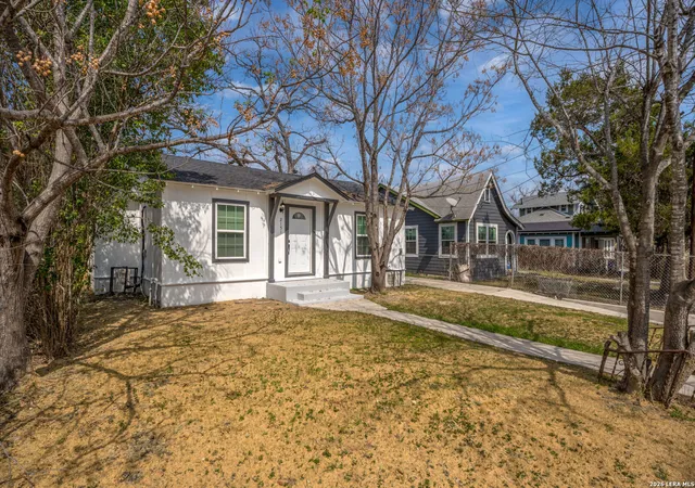 Photo 2 of Single family home for sale at 2151 E Crockett, San Antonio, TX 78202 | MLS# 1946336 | Listing updated on 2026-09-16
