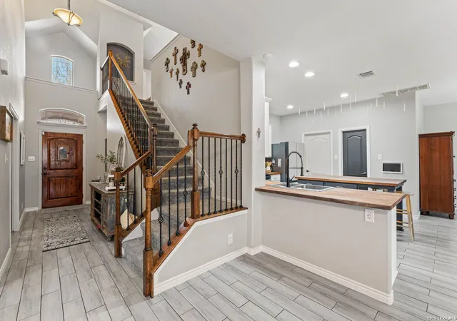 Photo 2 of Sale Pending at 1450 Sparrow Song, San Antonio, TX 78260 | MLS# 1946347 | Listing updated on 2026-04-21