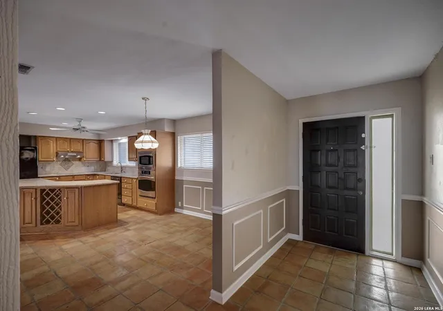 4th image of 602 Moorside, Windcrest, TX 78239 | MLS# 1946356