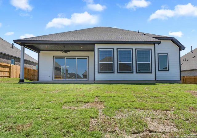 18th image of 305 Lawrence Dr, Castroville, TX 78009 | MLS# 1946367