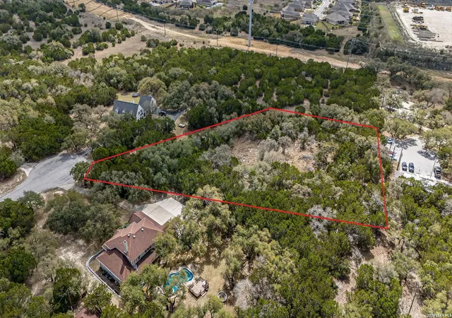 4th image of 10 Mcinnis, Bulverde, TX 78163 | MLS# 1946395