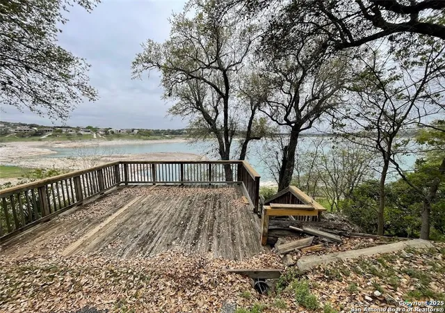 Photo 2 of Single family home for sale at 1415 Glenn, Canyon Lake, TX 78133 | MLS# 1946396 | Listing updated on 2026-03-16
